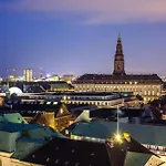 Rare 4br W Unique Details In Cph * Копенгаген
