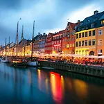 Rare 4br W Unique Details In Cph Апартаменты Копенгаген