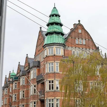 Rare 4br W Unique Details In Cph Κοπεγχάγη