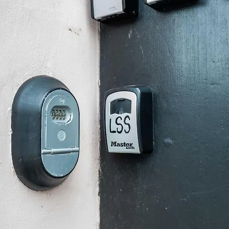 Διαμέρισμα Rare 4br W Unique Details In Cph Κοπεγχάγη