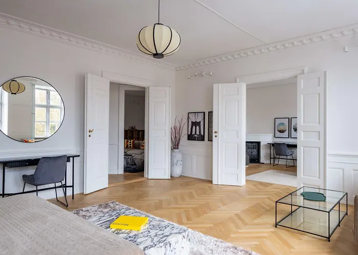Διαμέρισμα Rare 4br W Unique Details In Cph Κοπεγχάγη