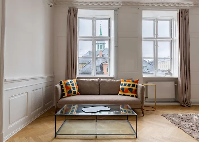 Διαμέρισμα Rare 4br W Unique Details In Cph