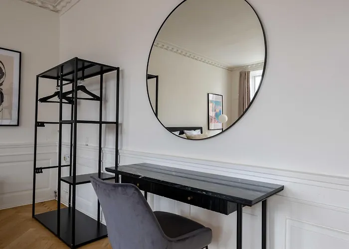 Διαμέρισμα Rare 4br W Unique Details In Cph Κοπεγχάγη